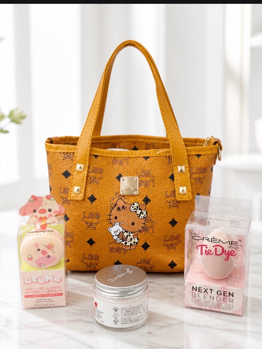 Hello Kitty Mustard Yellow Crossbody Tote Bag & Crème shop item NWT